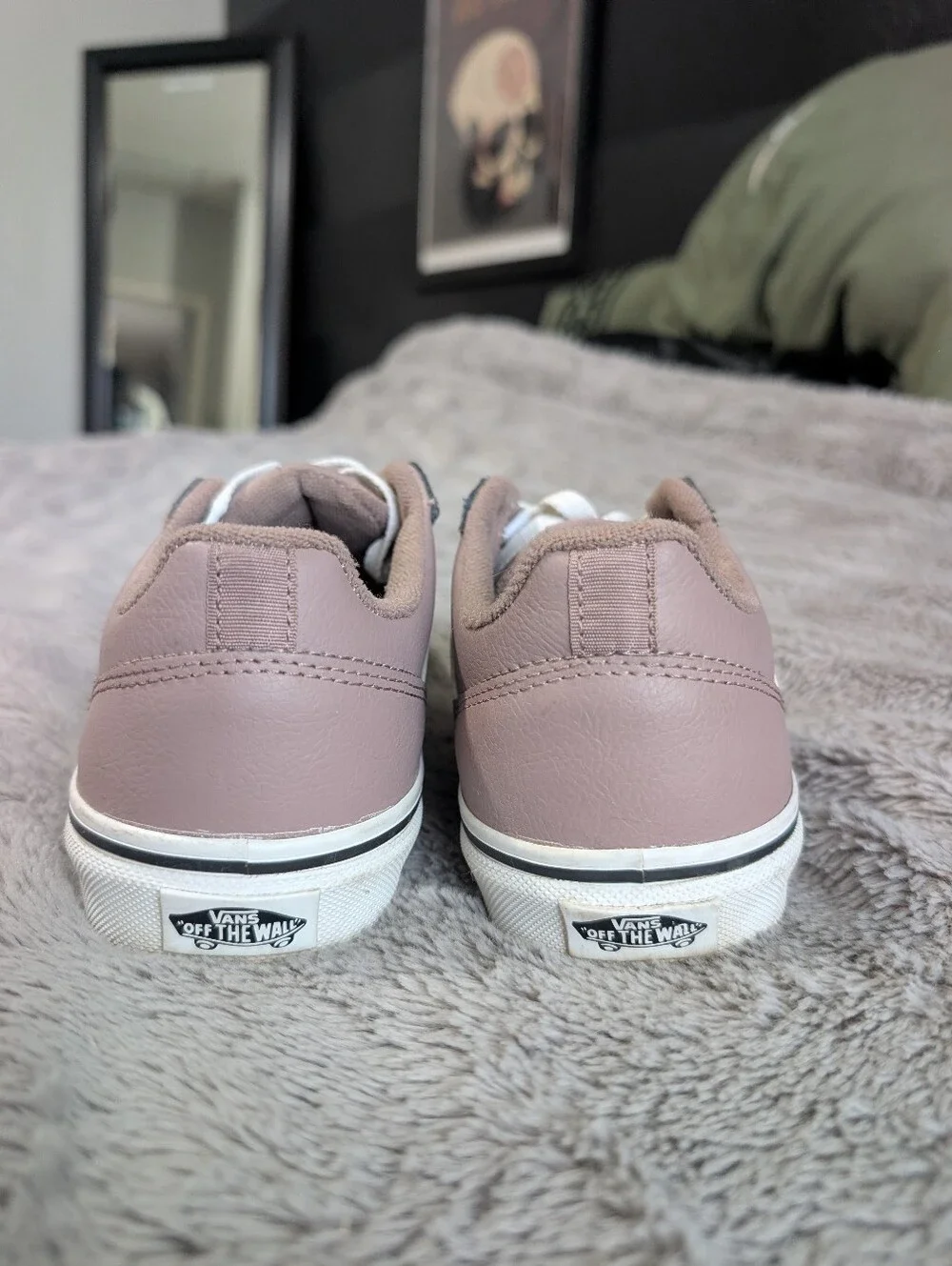 Vans Mauve Leather Low-Top Sneakers